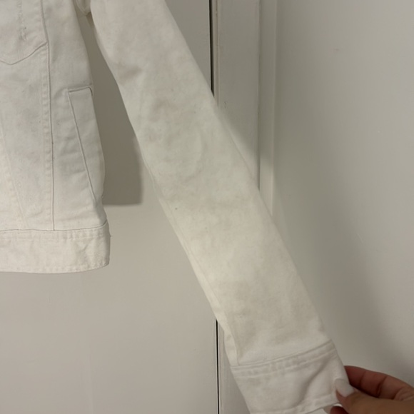 #132 Celebrity Pink Jean Jacket - Picture 4 of 5